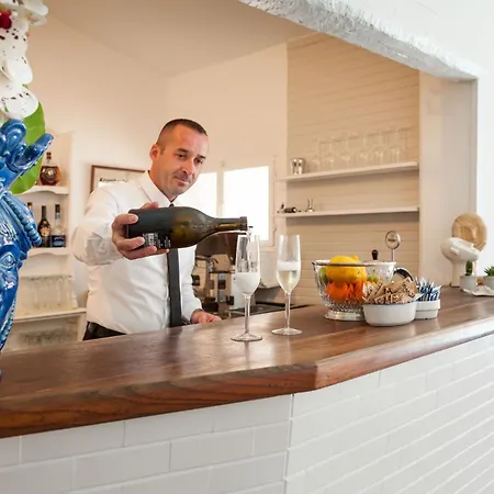 Moresco 迪亚诺马里纳