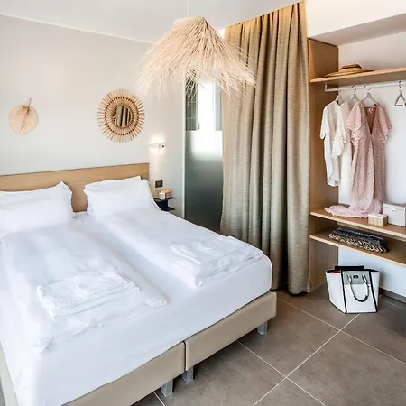 Moresco Діано-Марина