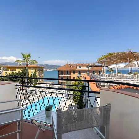 Moresco Hotell Diano Marina