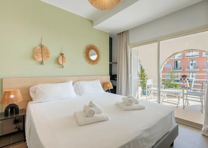 Moresco 迪亚诺马里纳